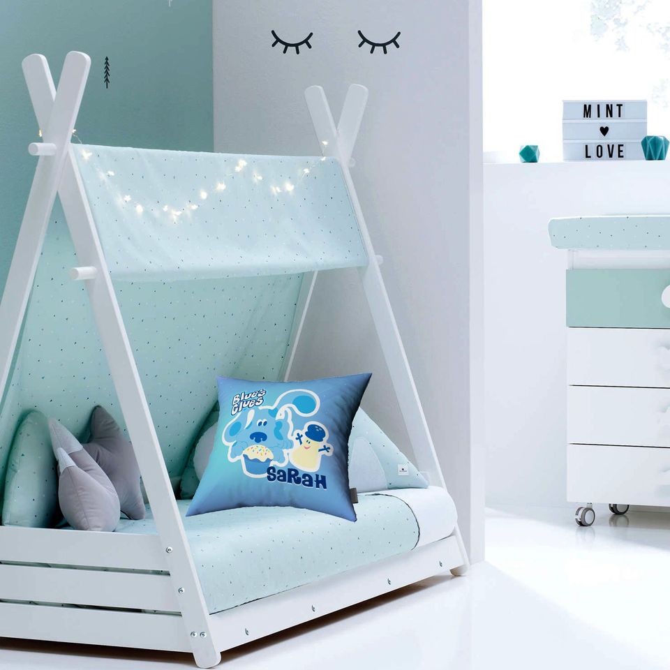 Blues Clues Throw Pillow, Disney Throw Pillow, Cartoon Throw Pillow