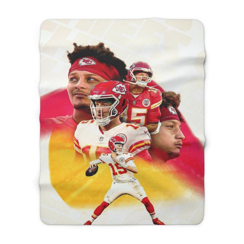 Patrick Mahomes Fleece Blankets