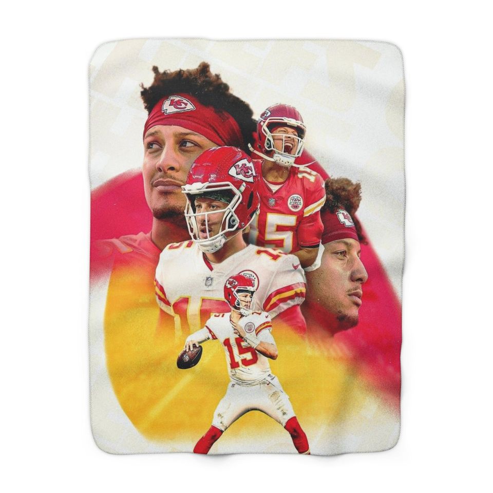 Patrick Mahomes Fleece Blankets