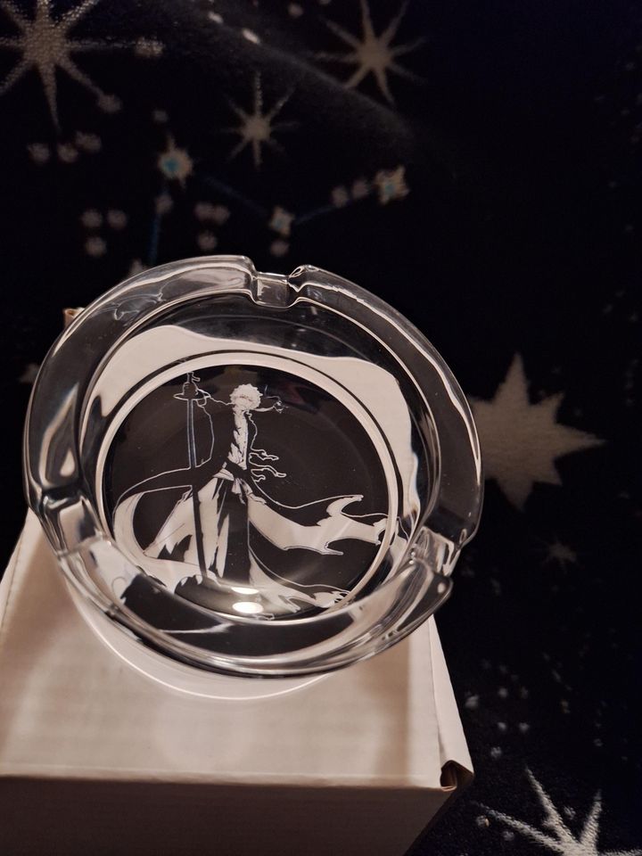 Anime Glass Gojo Designed Ashtray