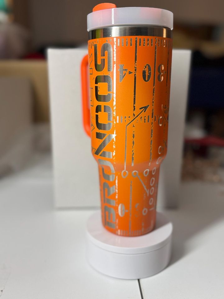 DENVOR BRONCOS - 40oz Tumbler Denver Broncos Tumbler