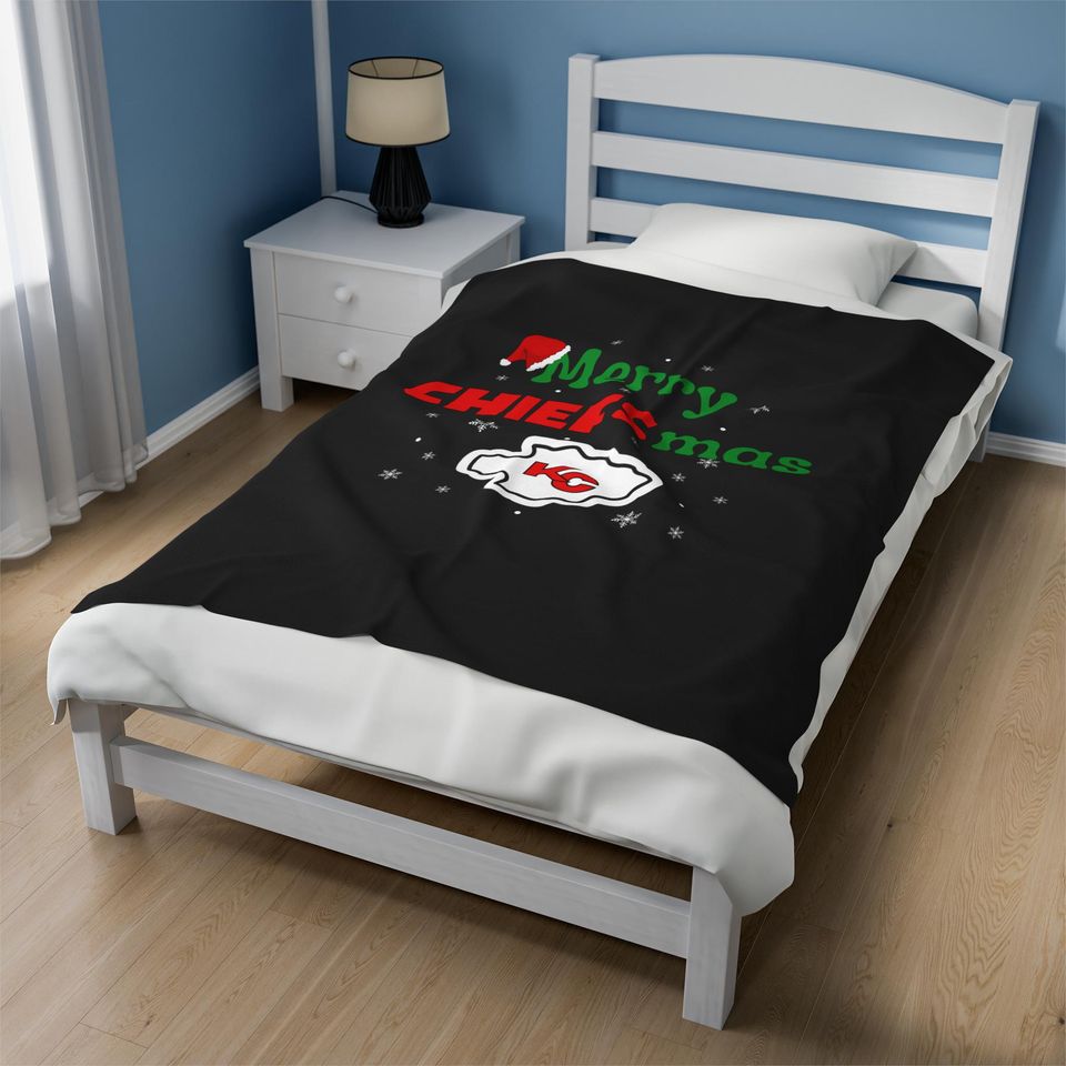 Kansas City Chiefs Merry Chiefsmas Fleece Blankets