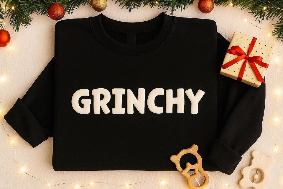 Embossed Grin Sweatshirt, Puff Print Christmas Crewneck