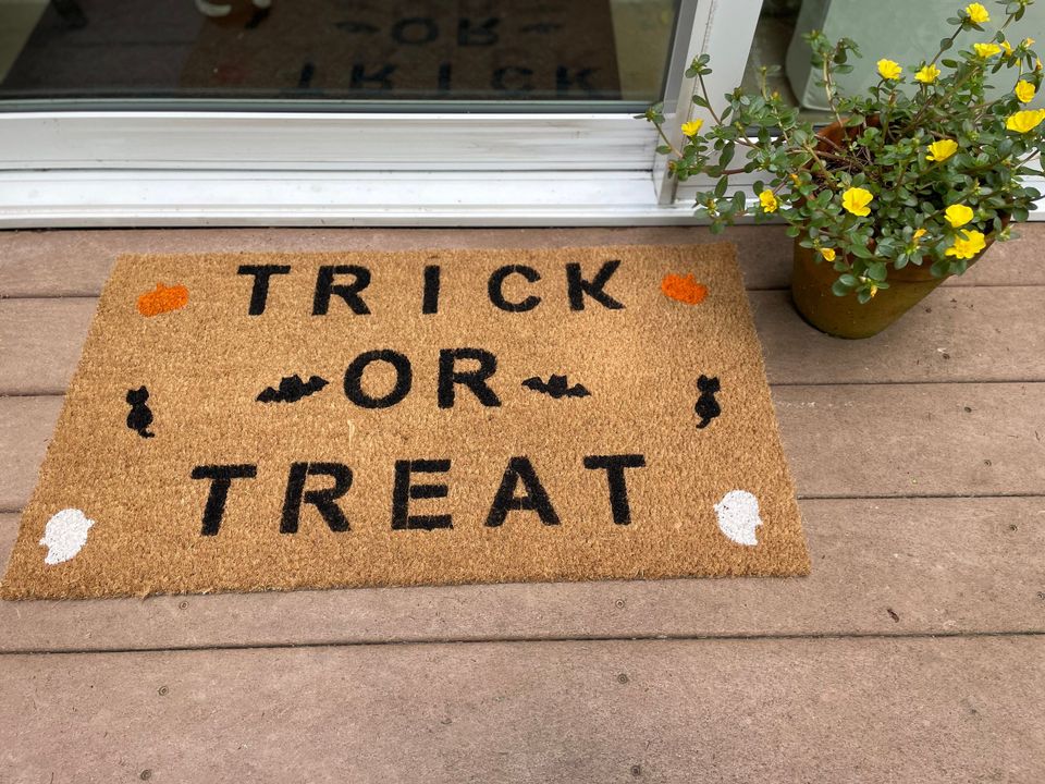 Halloween | Hand painted trick or treat Doormat