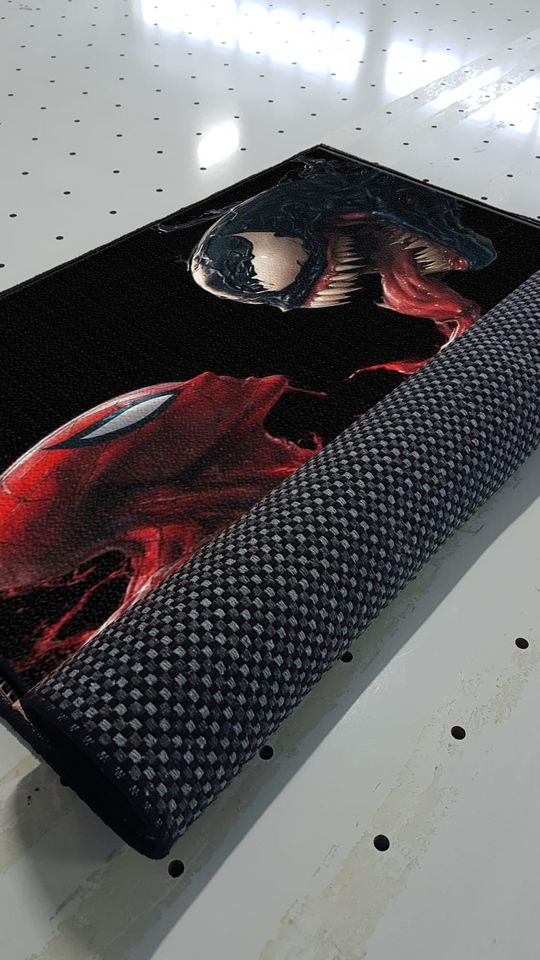 Venom vs Spider-Man Rug: 3D Print Kids Room Decor