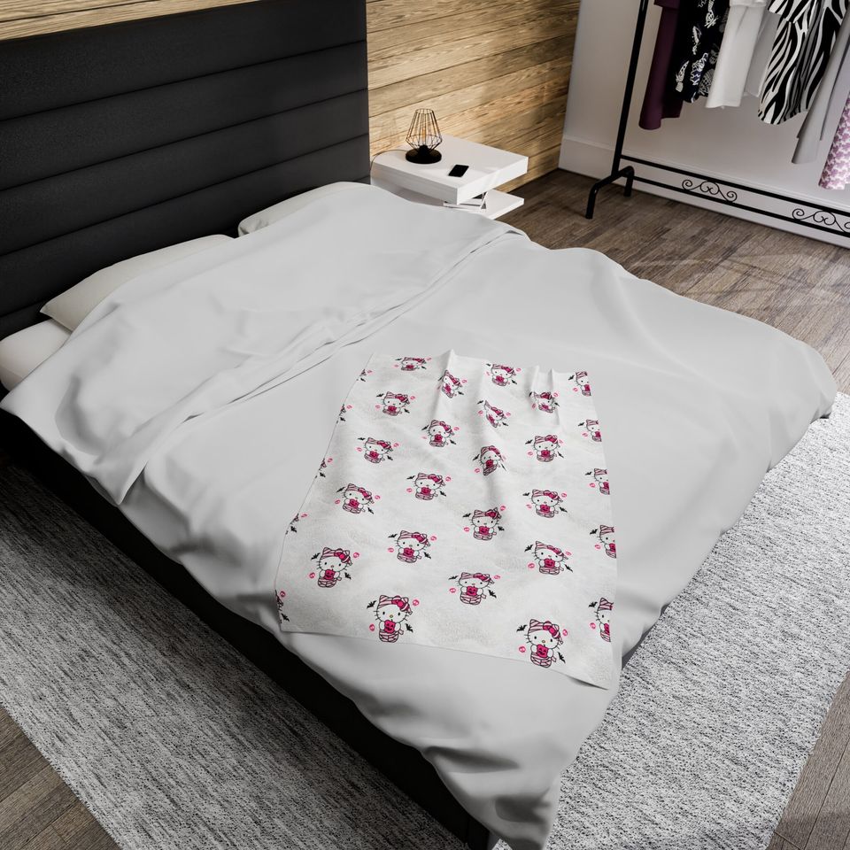Hello Kitty Mummy Cozy Fleece Blanket | Kids Gift