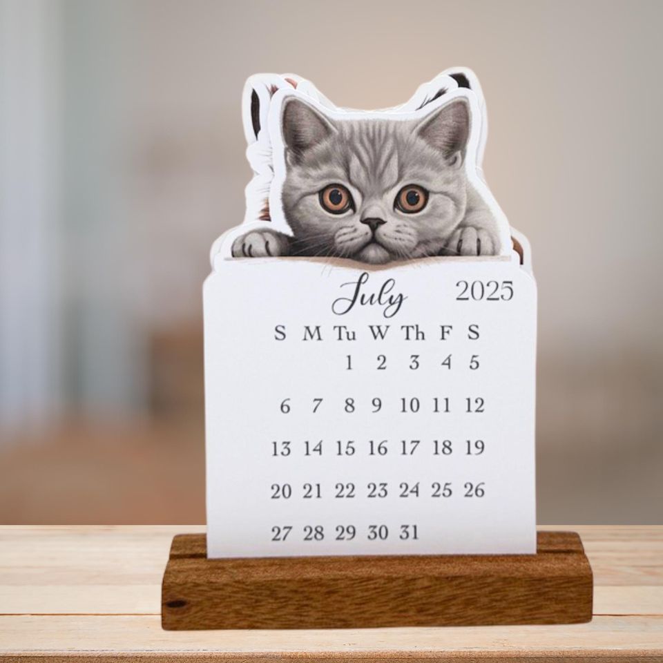 2026 Cat Lovers Mini Desk Calendar | Monthly Cat Calendar | Gift for Cat Enthusiasts