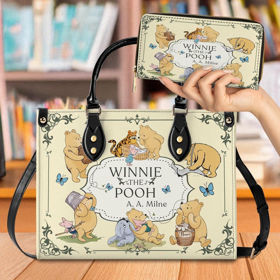 Personalized Leather Handbag Winnie's Classic Charm