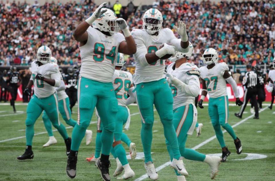 Miami Dolphins Hand-Painted Doormat