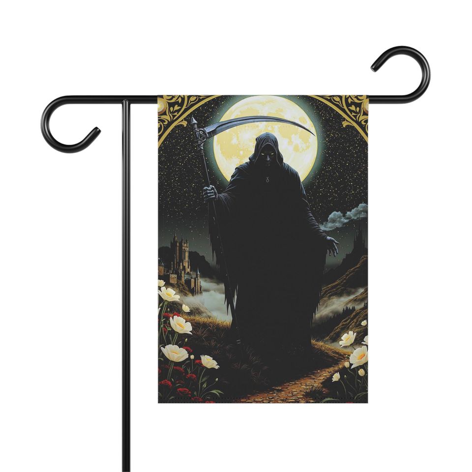 Gothic Grim Reaper Yard Flag: Halloween Haunted House Decor