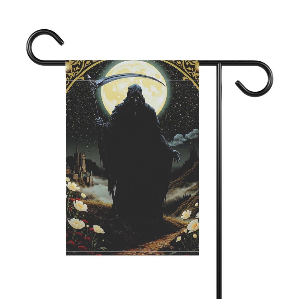 Gothic Grim Reaper Yard Flag: Halloween Haunted House Decor