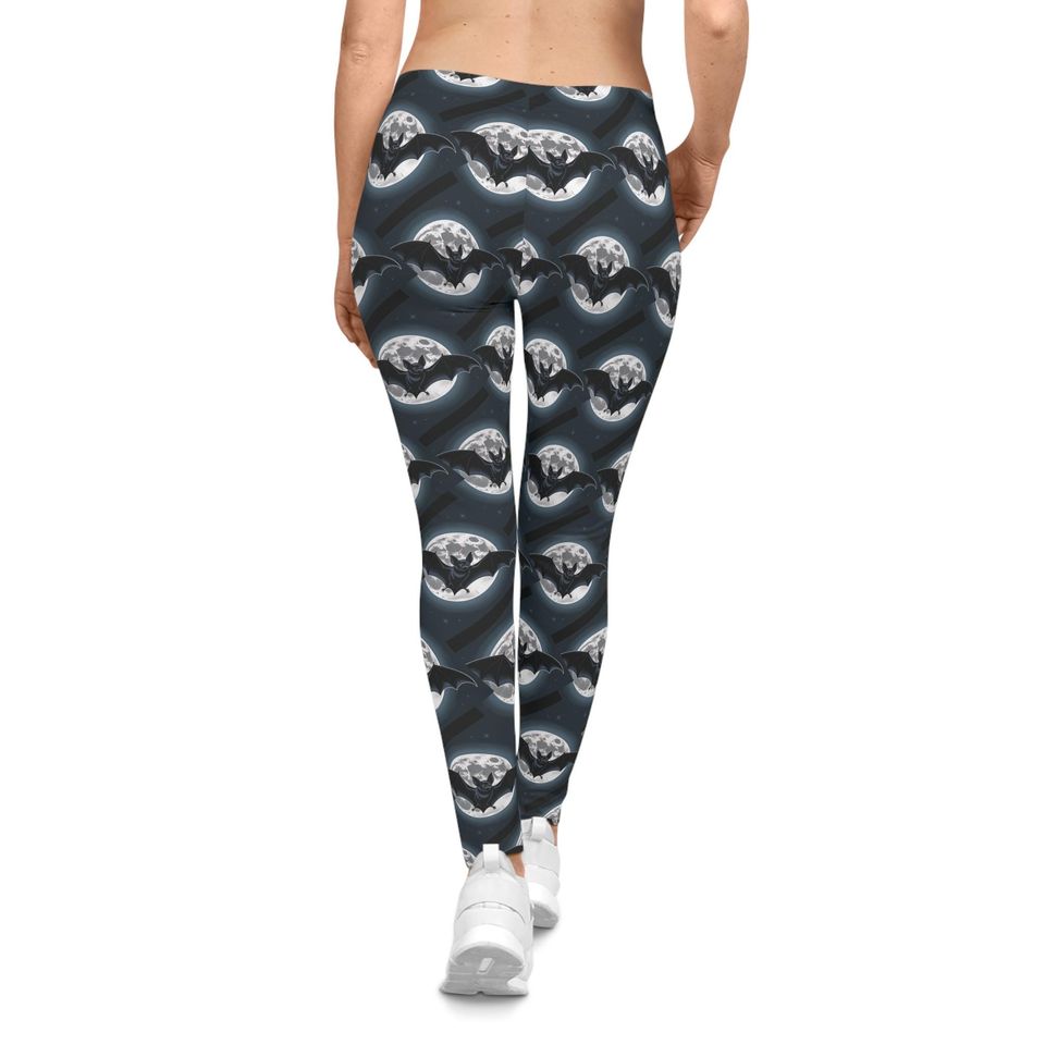 Gothic Bat Print Leggings: Goth-Core Yoga Pants