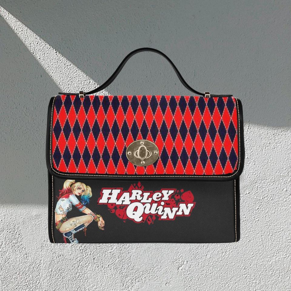 Character Harley Lock bag (black shoulder strap, black edging)