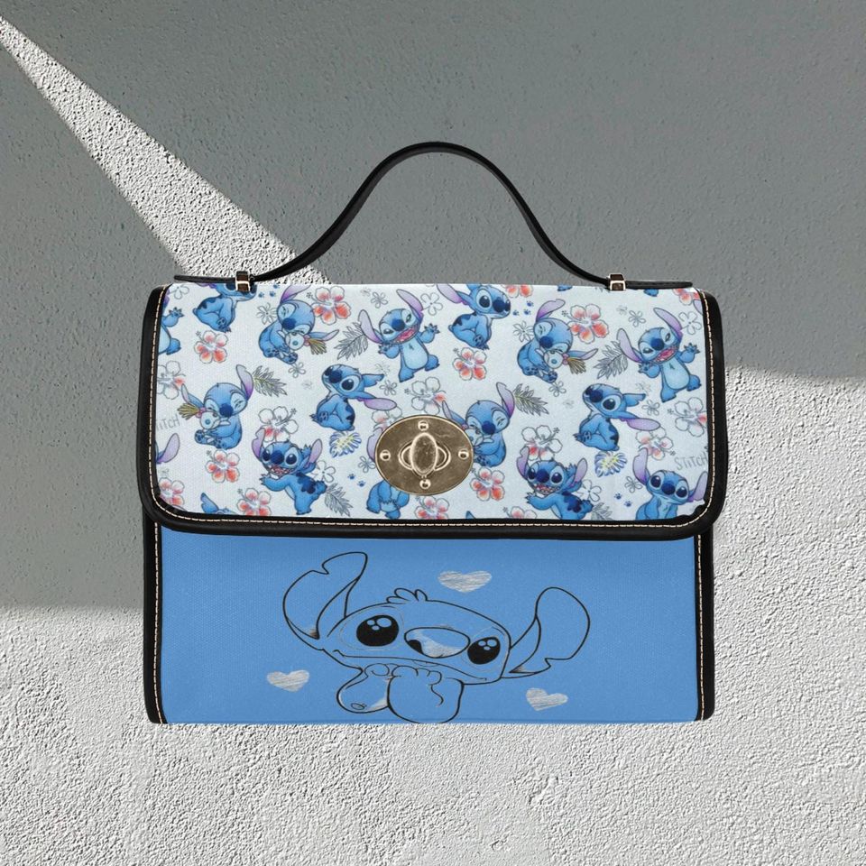 Character Stitch Blue Lock bag (black shoulder strap, black edging)