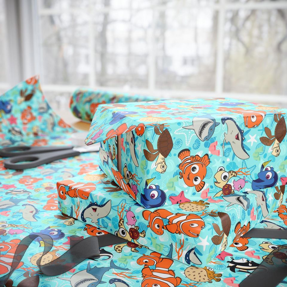 Finding Nemo Gift Wrapping Papers