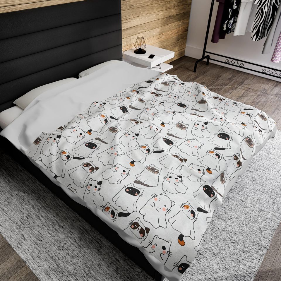 Halloween Cute Ghost Cat Blanket, Kawaii Cat Halloween, Spooky Black Cat, Ghost Blanket, Cat Lover Gift, Dorm Room Decor, Cozy Fall Bedding