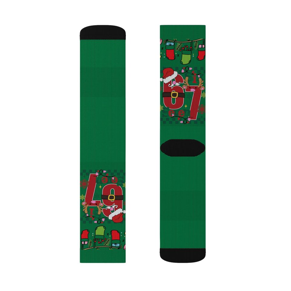 67 Santa Claus Pattern Socks | Green Christmas Holiday Crew Socks