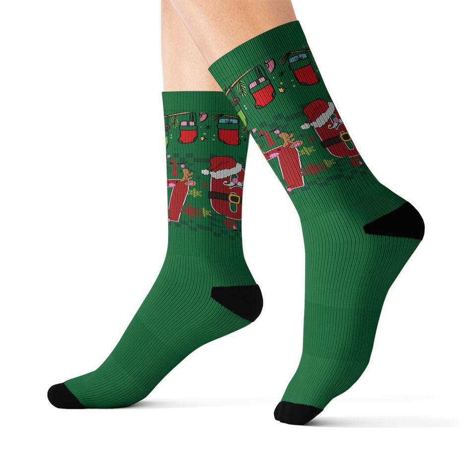 67 Santa Claus Pattern Socks | Green Christmas Holiday Crew Socks