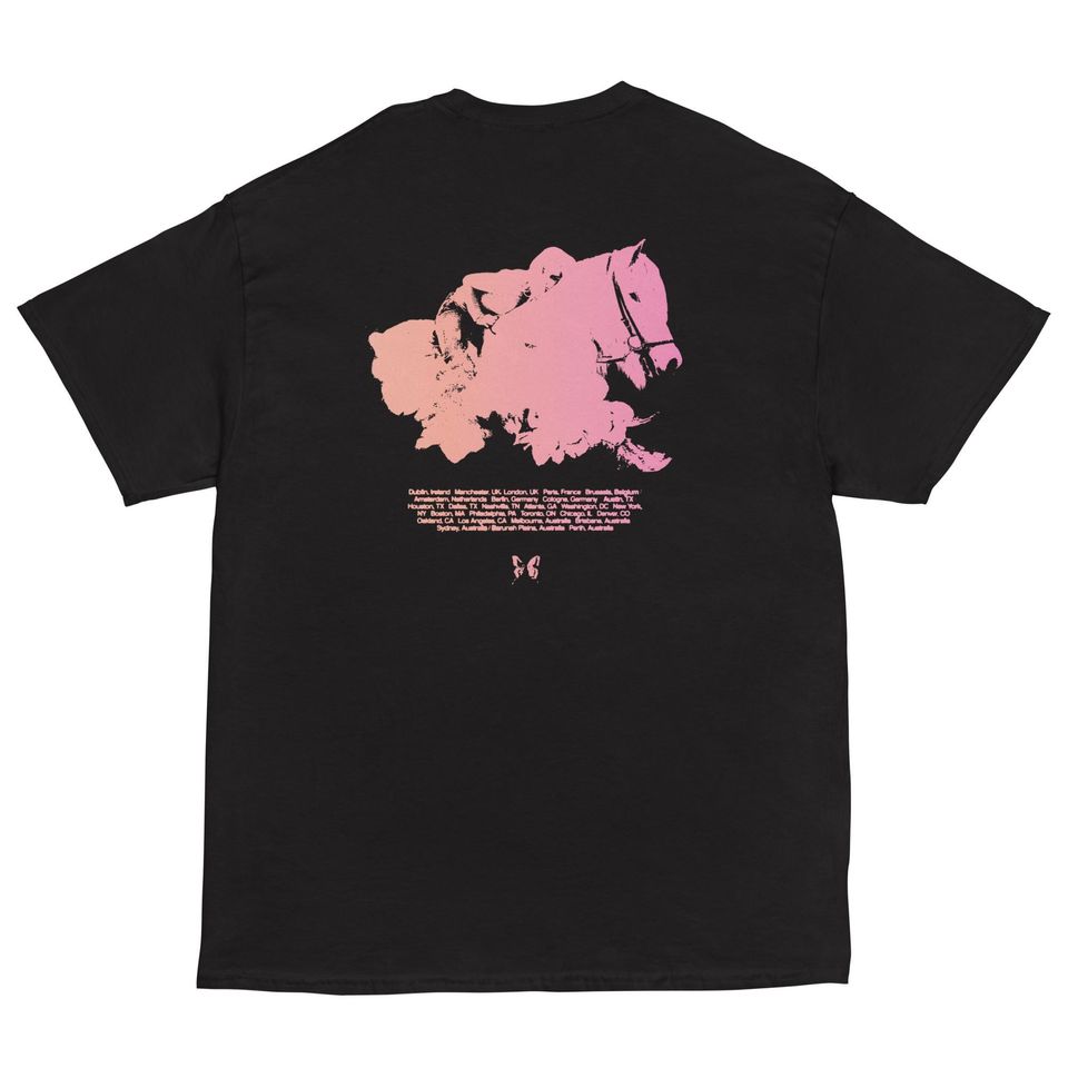 ADDISON RAE 2025-2026 Tour Shirt Headphones On