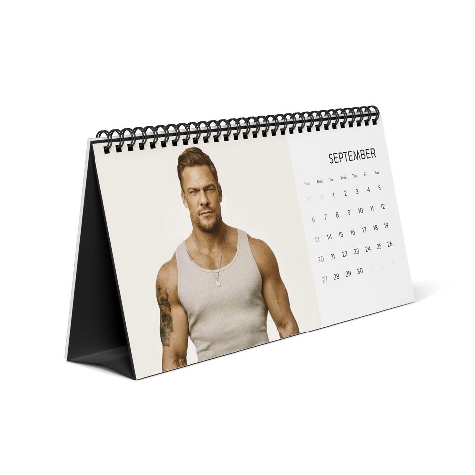 Alan Ritchson Desktop Calendar, Alan Ritchson Actor Calendar, Alan Ritchson Fan Gift