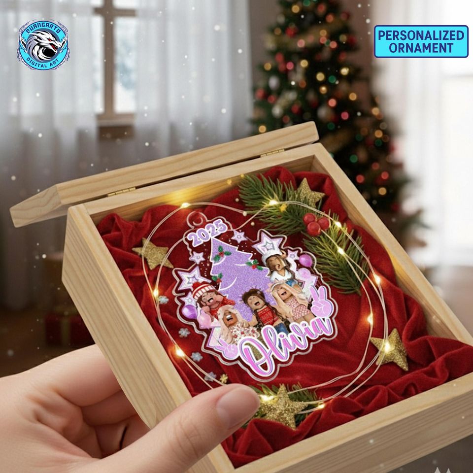 Personalized Roblox Girl Christmas Ornament: Acrylic Gamer Keepsake (2025)