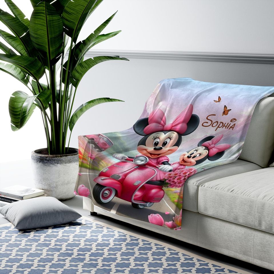 Personalized Cute Minnie Mouse Blanket, Magic Kingdom Fleece Blanket
