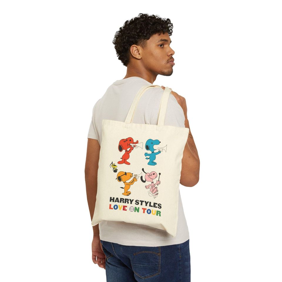 Harry Love on Tour Tote Bag