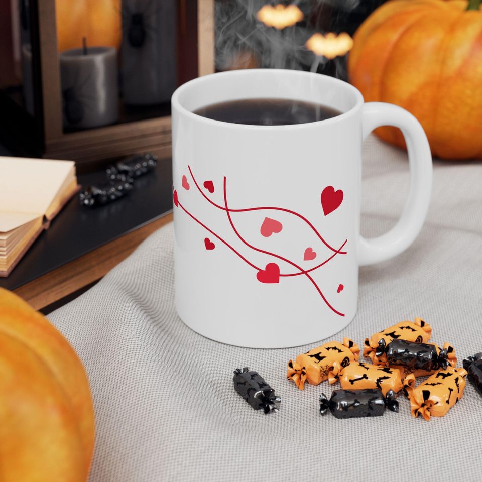 Red Heart Vine Pattern Ceramic Mug for Coffee and Tea