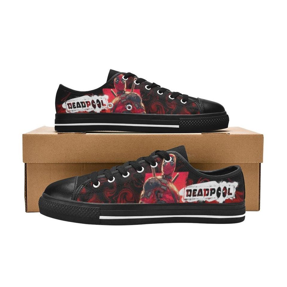 Deadpool Women's Low Top Shoe Sneakers