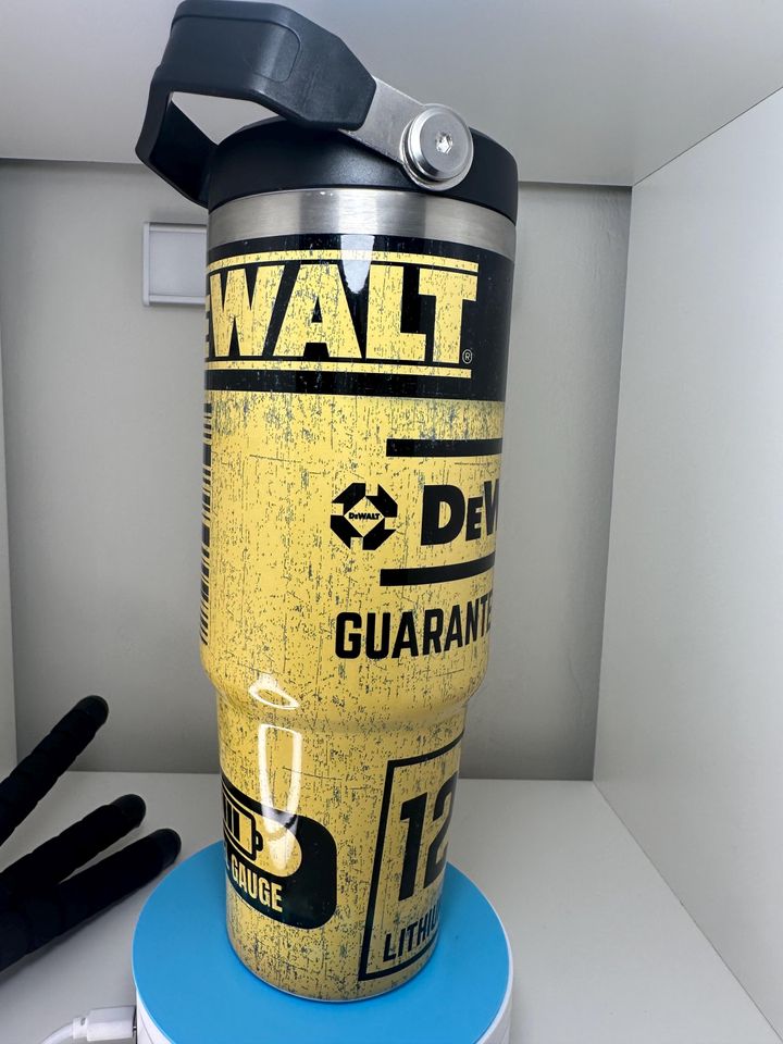 30oz Tools Water Bottle Tumbler with Flip Straw