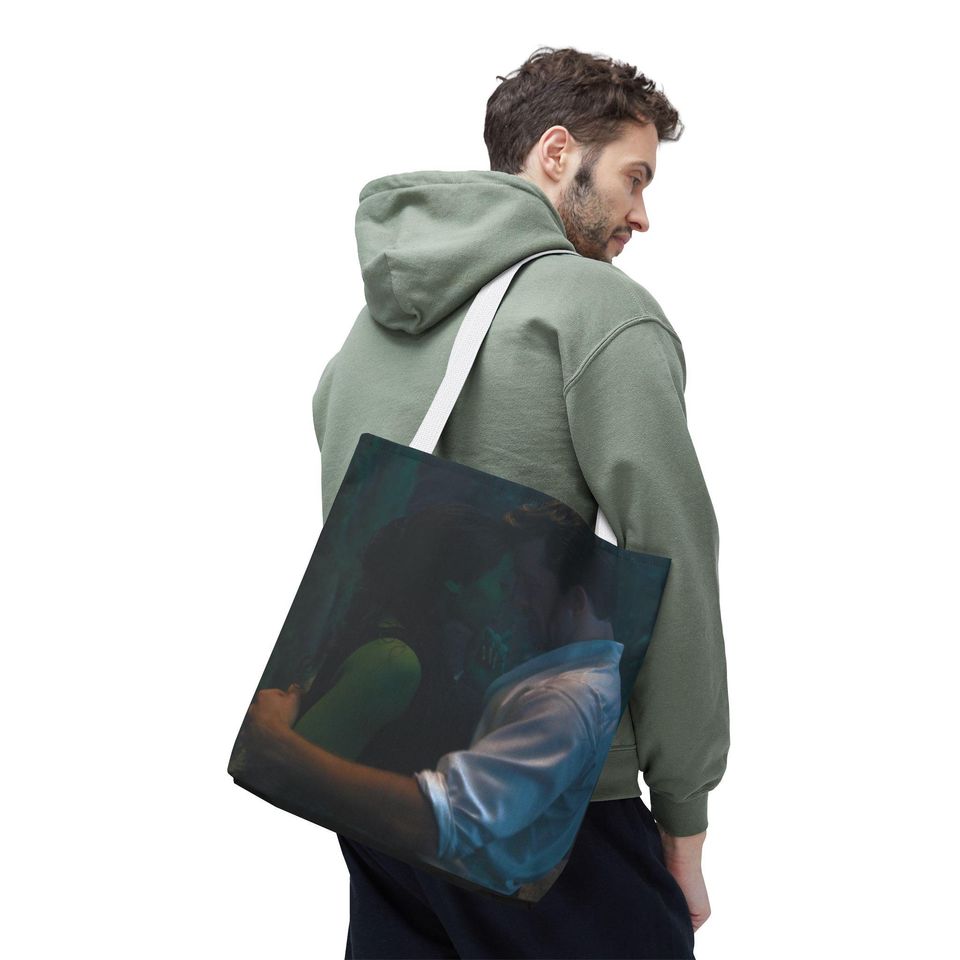 Elphaba and Fiyero Hug Tote Bag Wicked Musical Accessories
