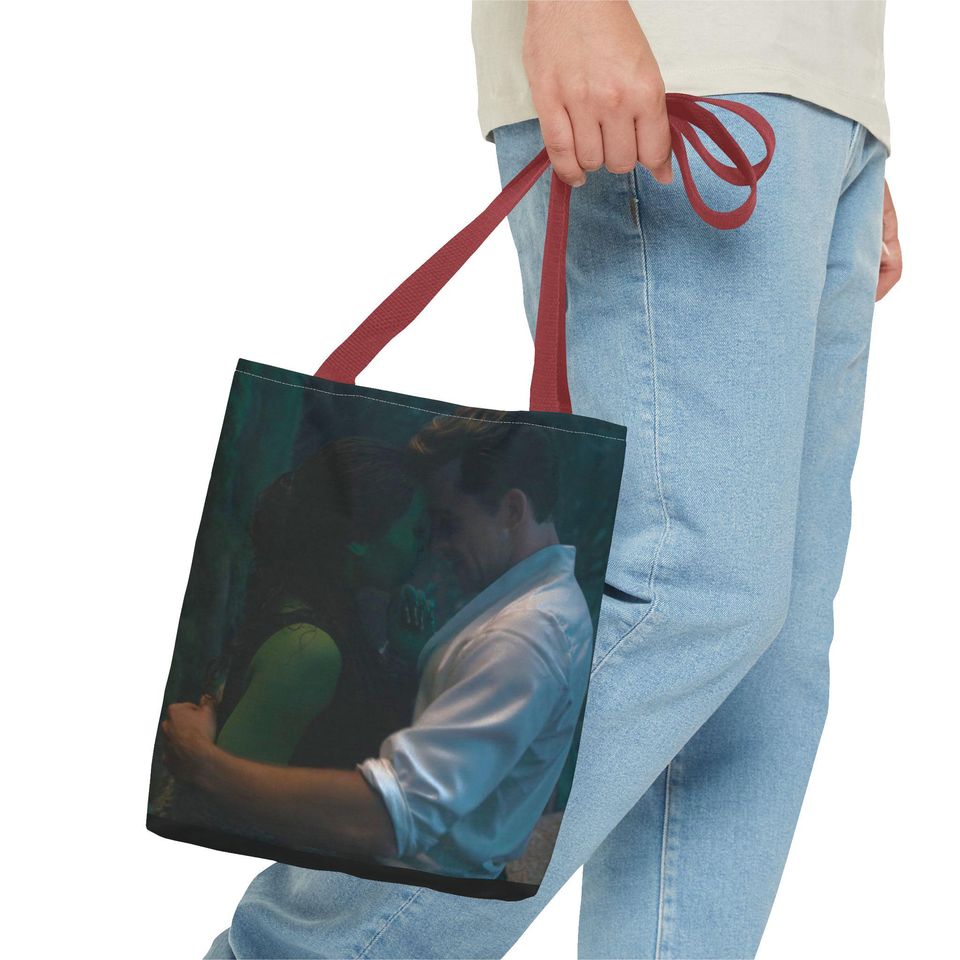 Elphaba and Fiyero Hug Tote Bag Wicked Musical Accessories