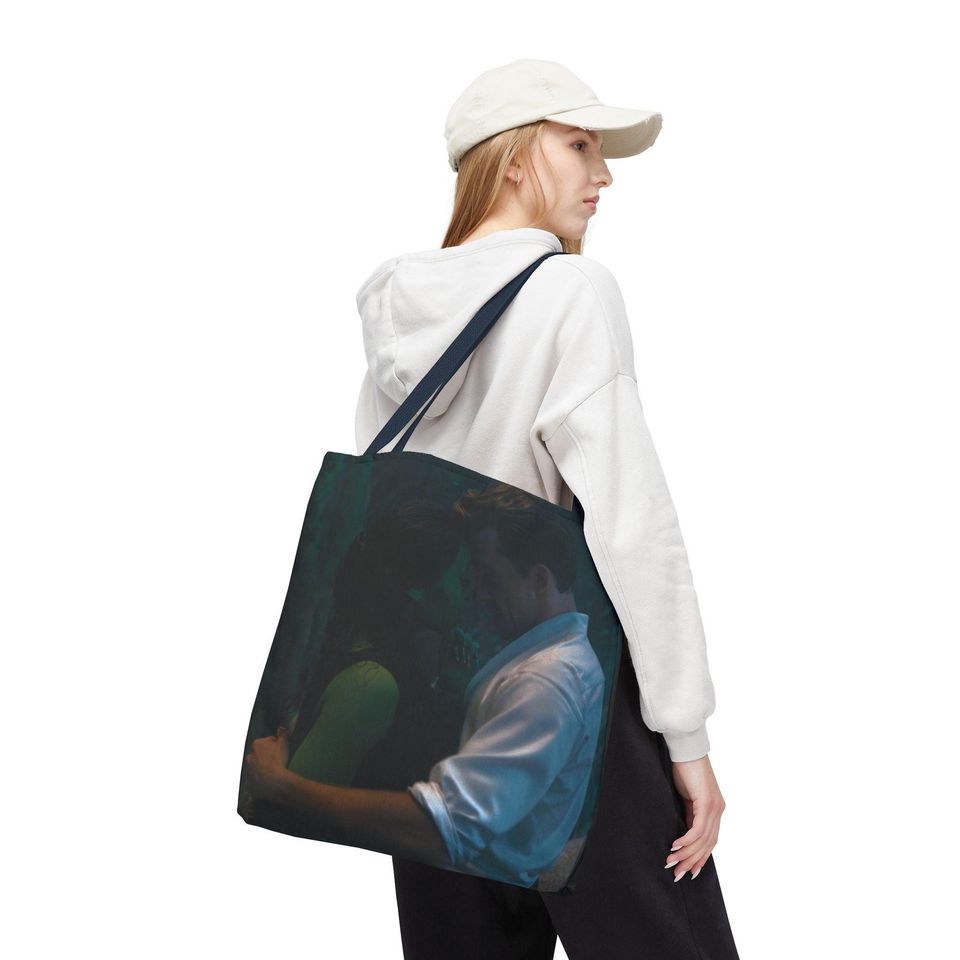 Elphaba and Fiyero Hug Tote Bag Wicked Musical Accessories
