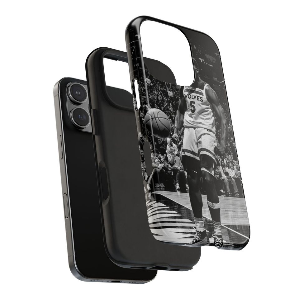 Basketball Player Phone Case | Dynamic Monochrome Court Action (iPhone)