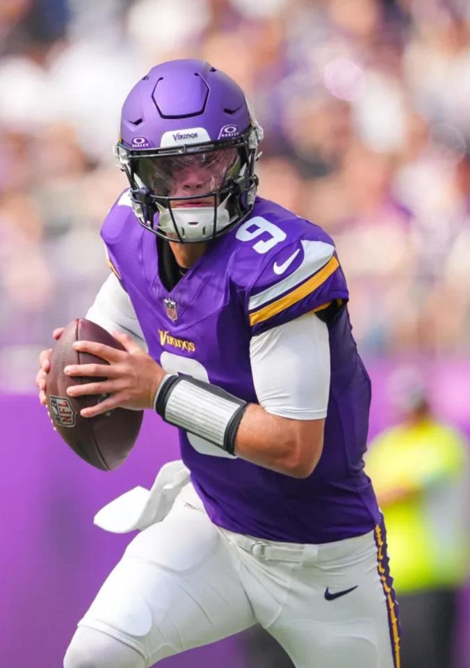 Minnesota Vikings - JJ McCarthy  Prayer Candle