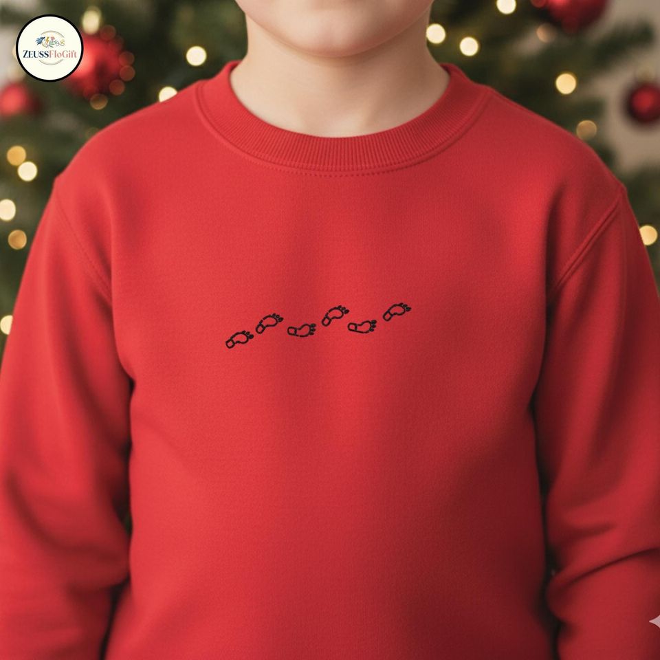 Embroidered Footprint Wizard Sweatshirt, Embroidered Hoodie Wizard, Fantasy Shirt, Magic T-shirt, Magic wand, Wizard staff ESS785