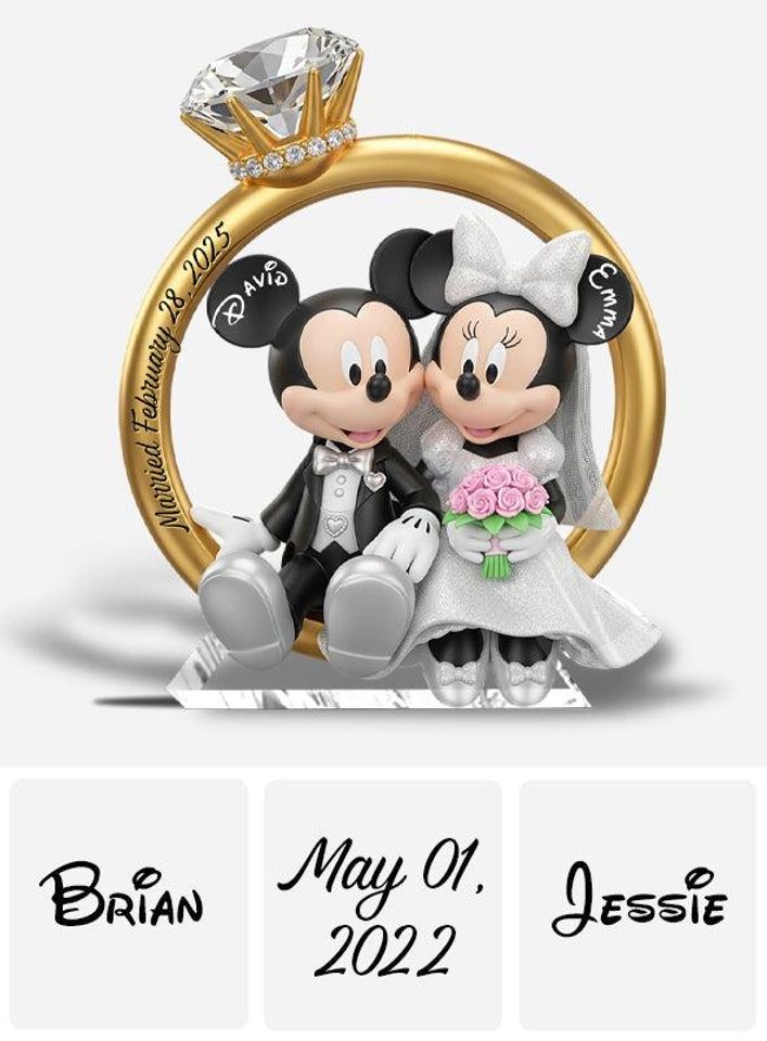 Custom Wedding Mouse Couple Plaque | Personalized Bride & Groom Gift