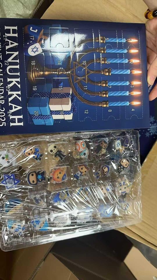 Personalized Skeleton Advent Calendar 2025, 24 Days Ornaments, Gothic Romantic Couple Gift, Christmas Countdown