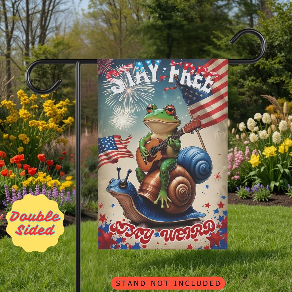 Funny Frog 4th of July Garden Flag for Patriotic Yard Decor