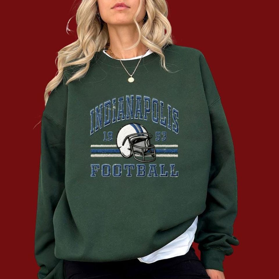 Embroidered  Oversized Sweatshirt, Unisex College Sweater, Vintage Streetwear Pullover