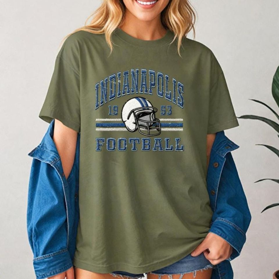 Embroidered  Oversized Sweatshirt, Unisex College Sweater, Vintage Streetwear Pullover