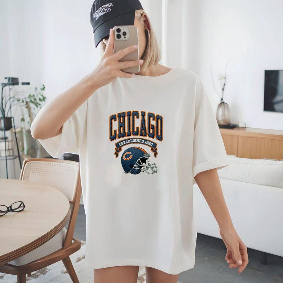 Embroidered Los Angles Chargers Oversized Sweatshirt, Unisex College Sweater, Vintage Streetwear Pullover