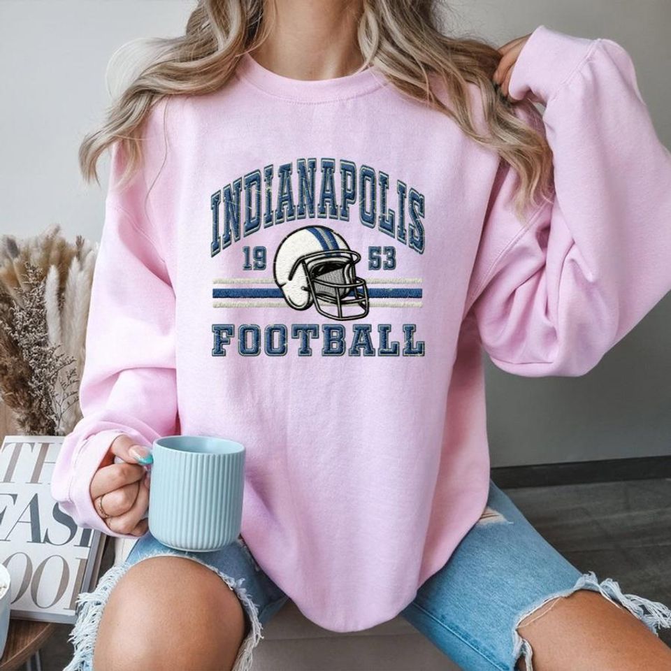 Embroidered  Oversized Sweatshirt, Unisex College Sweater, Vintage Streetwear Pullover