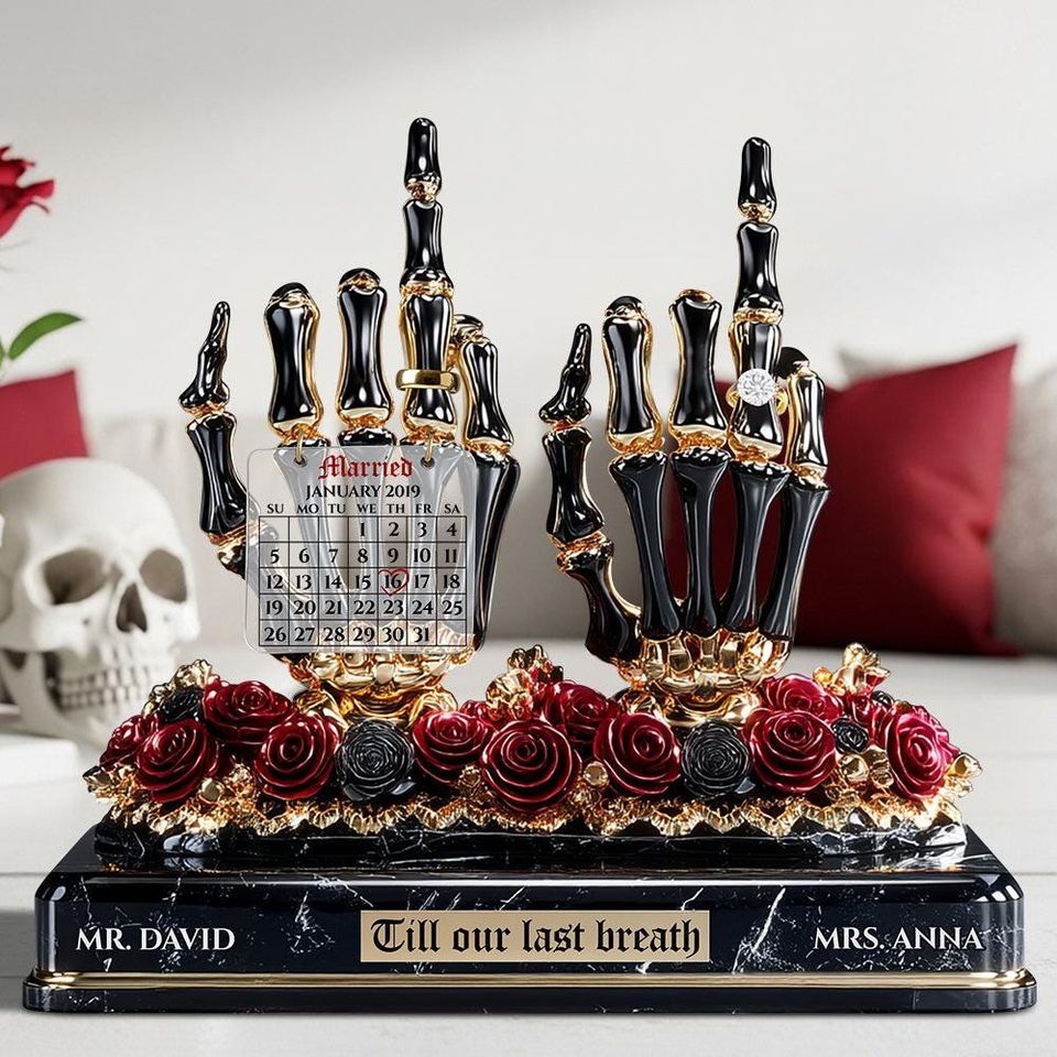 Personalized Gothic Couple Statue Gift, Dark Romantic Decor, Custom Anniversary Sculpture