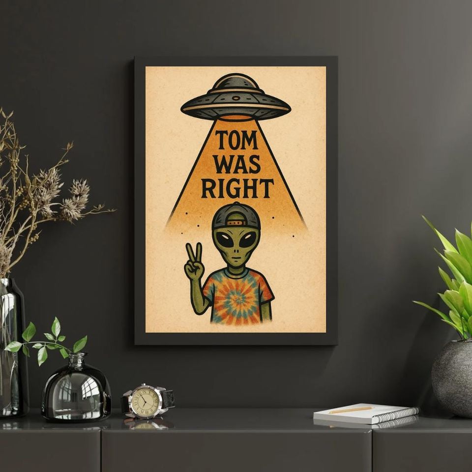 Tom DeLonge Alien Print | B182 Pop Punk Wall Art