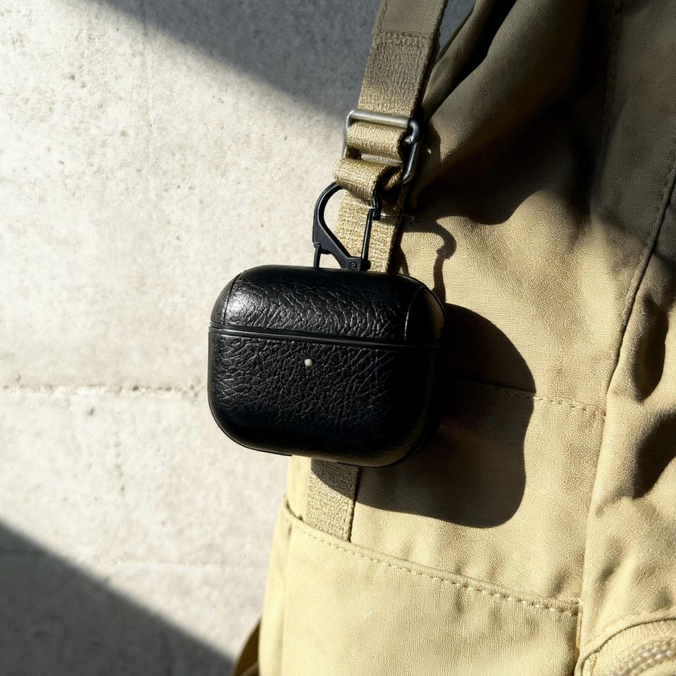 Personalized Leather AirPods Case with Hook: Engraved Monogram