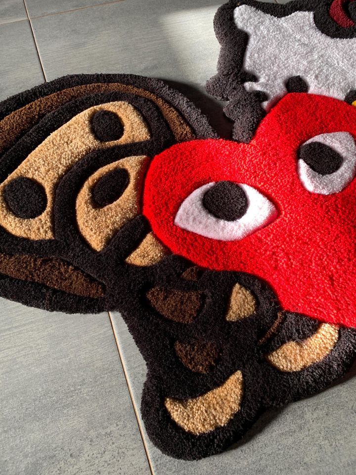 Hello Kitty & Bathing Ape      ,