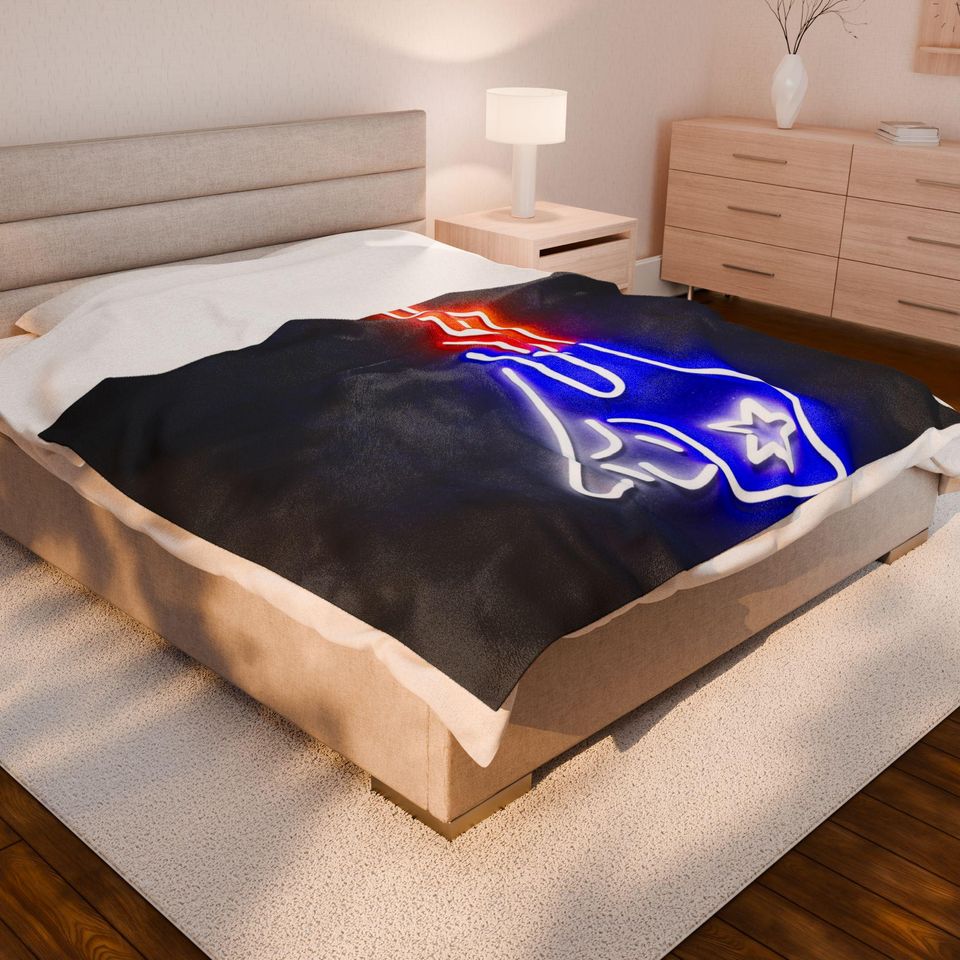 New England Patriots Throw Blanket