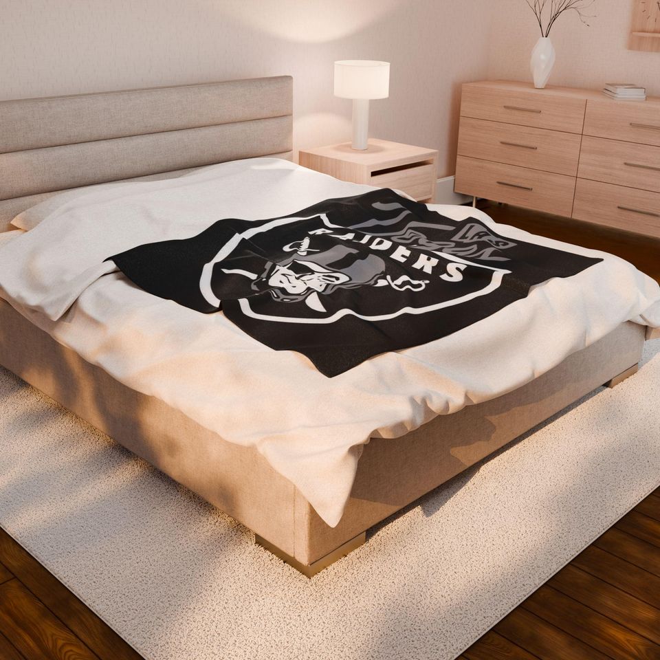Las Vegas Raiders Throw  Blanket