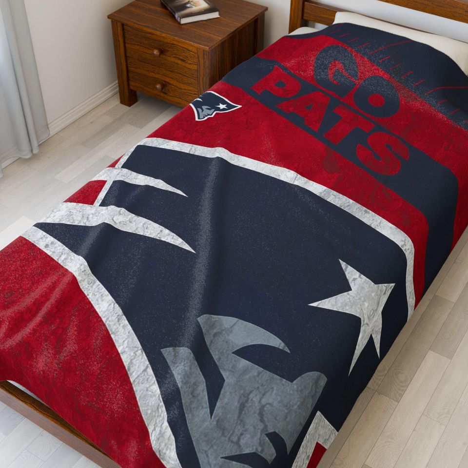 New England Patriots Throw Blanket